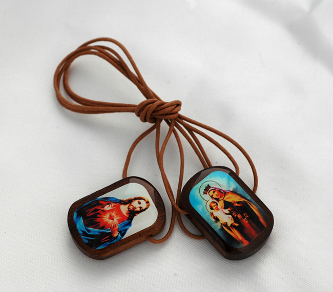 BA121193 - Large Brazilian Wood Scapular