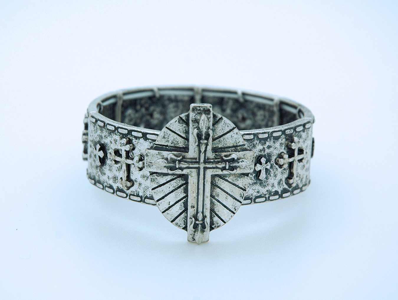 CU4511S - Metal Bracelet with Large Cross, Silver