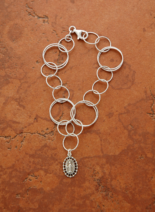 SSB4 - Sterling Silver Circle Link Bracelet with Miraculous Medal