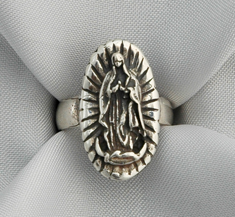 LAR5 - Sterling Silver Ring, Guadalupe
