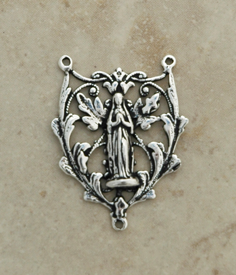 SS45 - Sterling Silver Center, Madonna with Leaves, 1 in.