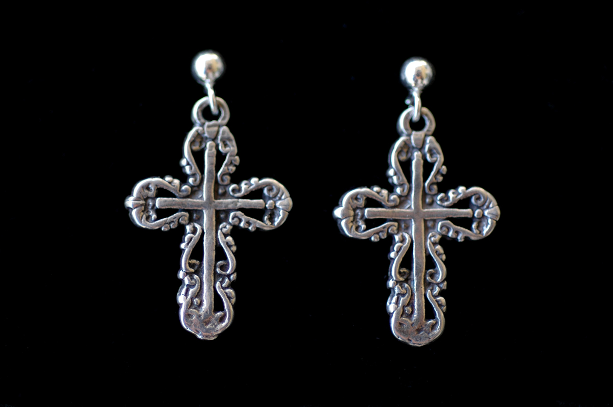 SSE8 - Sterling Silver Earrings, Filigree Cross