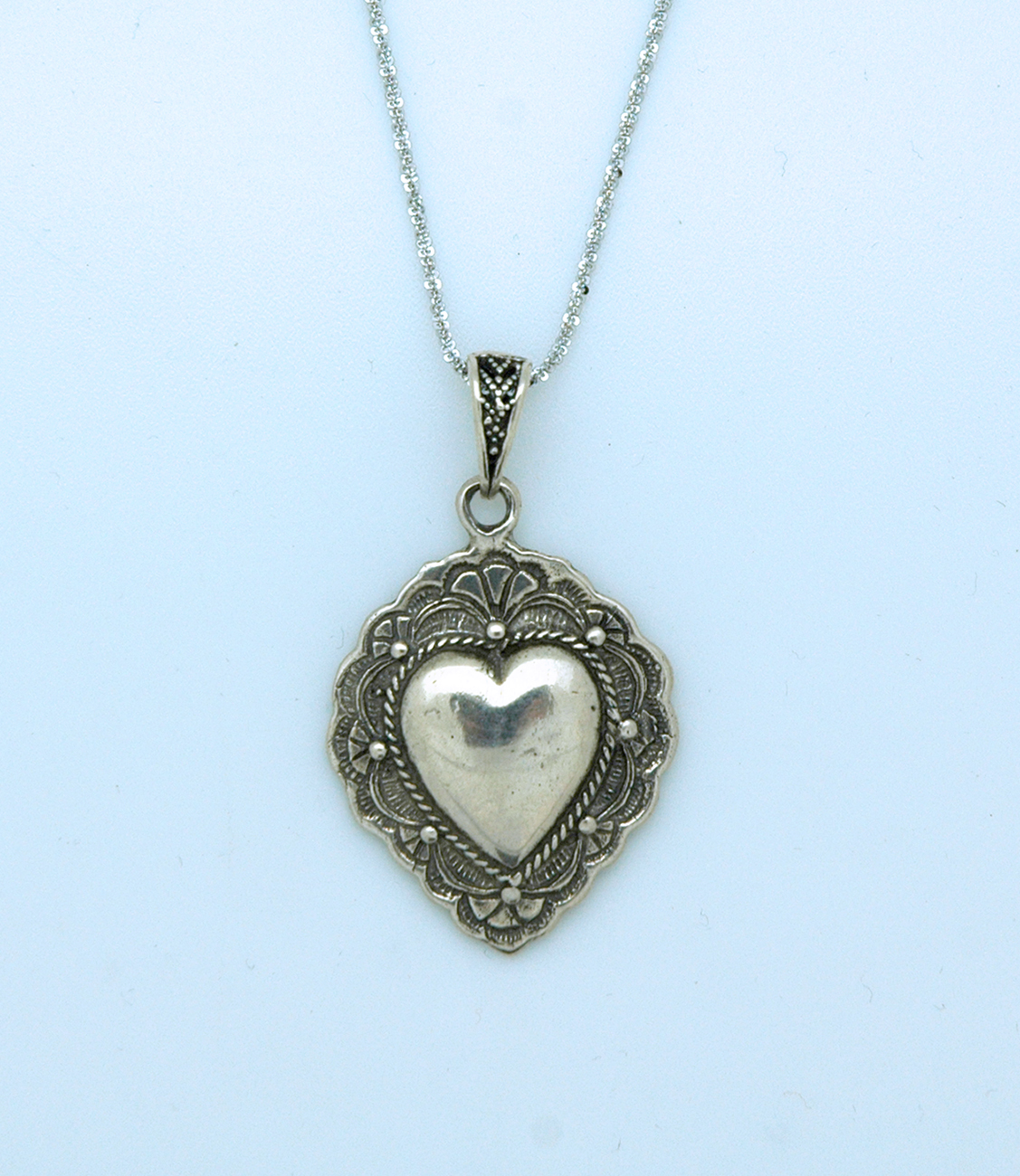 SSN1 - Sterling Silver Necklace, Heart, 18 in. Sterling Silver Chain