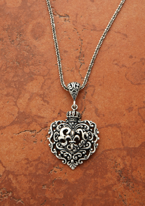 SSN14 - Sterling Silver Heart / Fleur de Lis on Sterling Silver Chain
