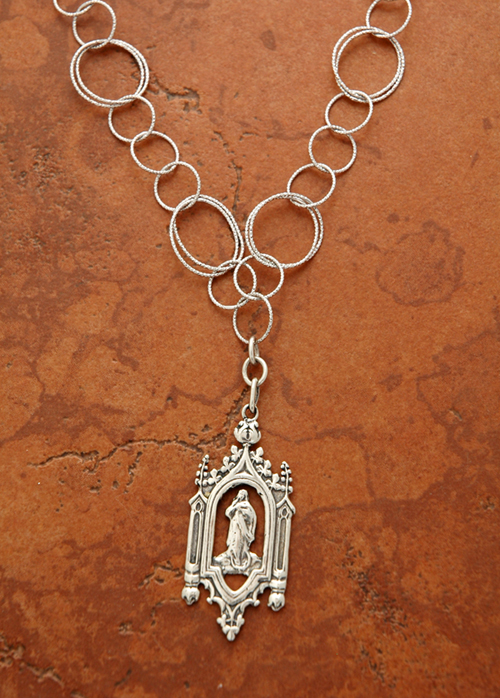 SSN4 - Sterling Silver Immaculate Conception on Sterling Silver Circle Link Chain